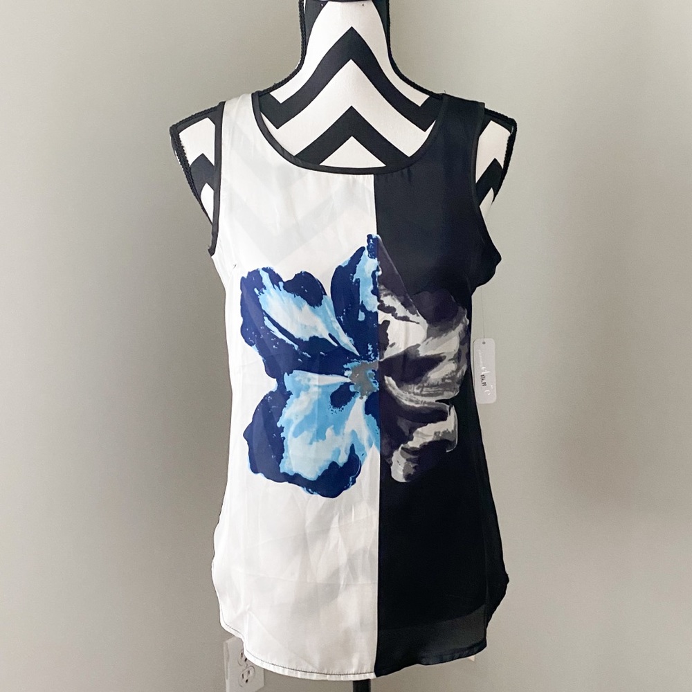 Charming Charlie Floral Print Sleeveless Top